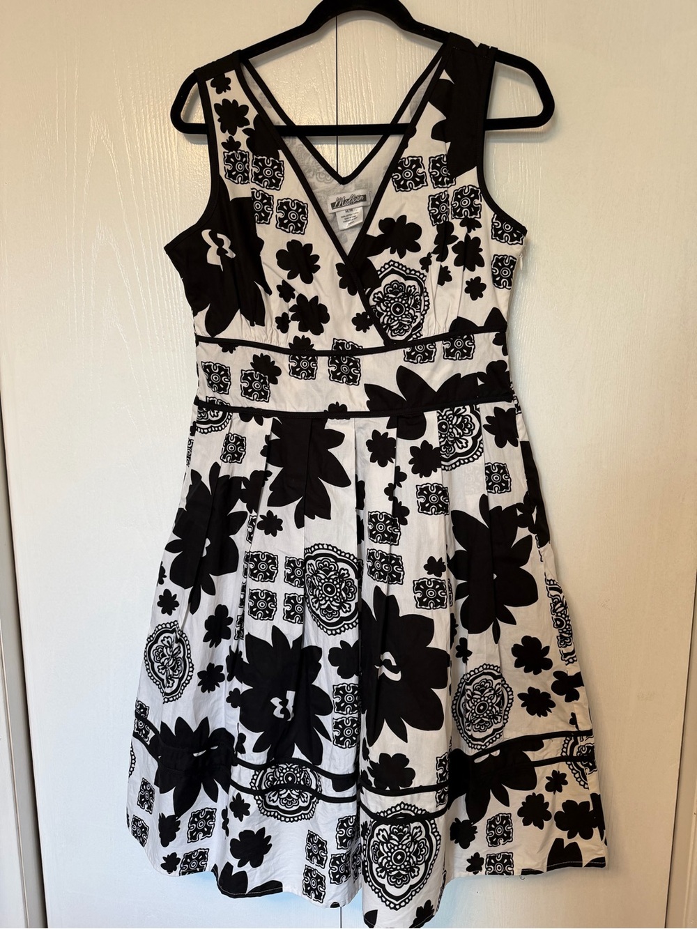 Midtown Sz M 100% Cotton Black White Floral Wrap Front Fit Flare Retro Dress